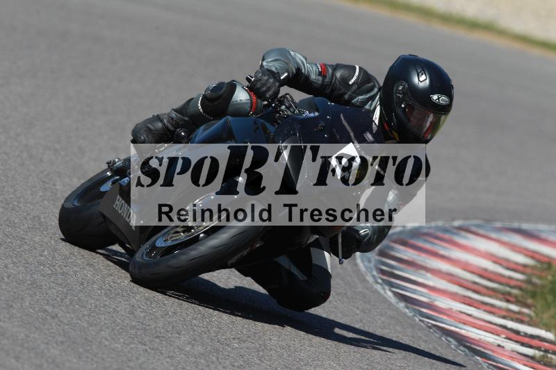 /Archiv-2022/08 17.04.2022 Speer Racing ADR/Gruppe gelb/6